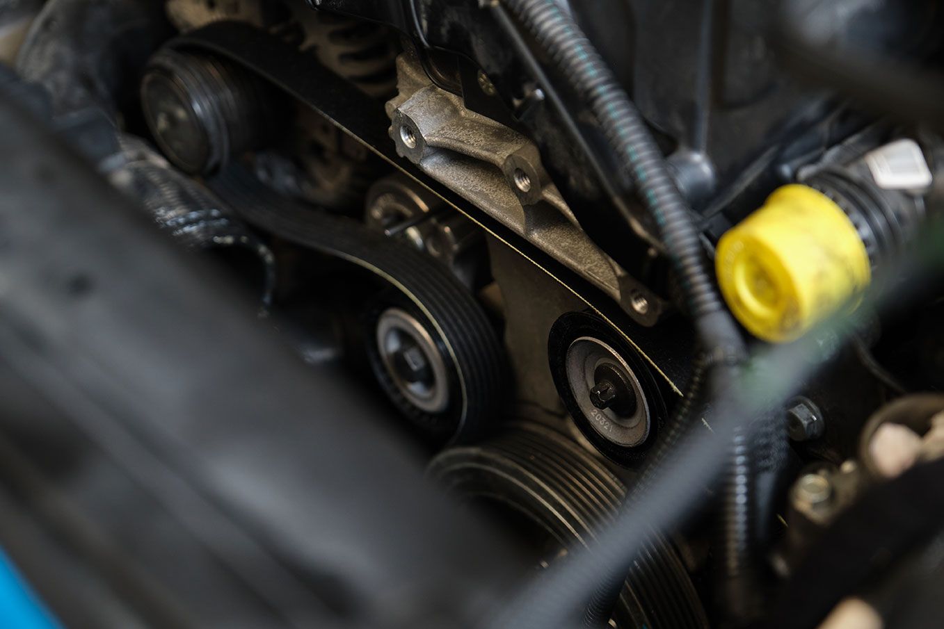 close-up-of-a-new-timing-belt-installed-on-an-engine