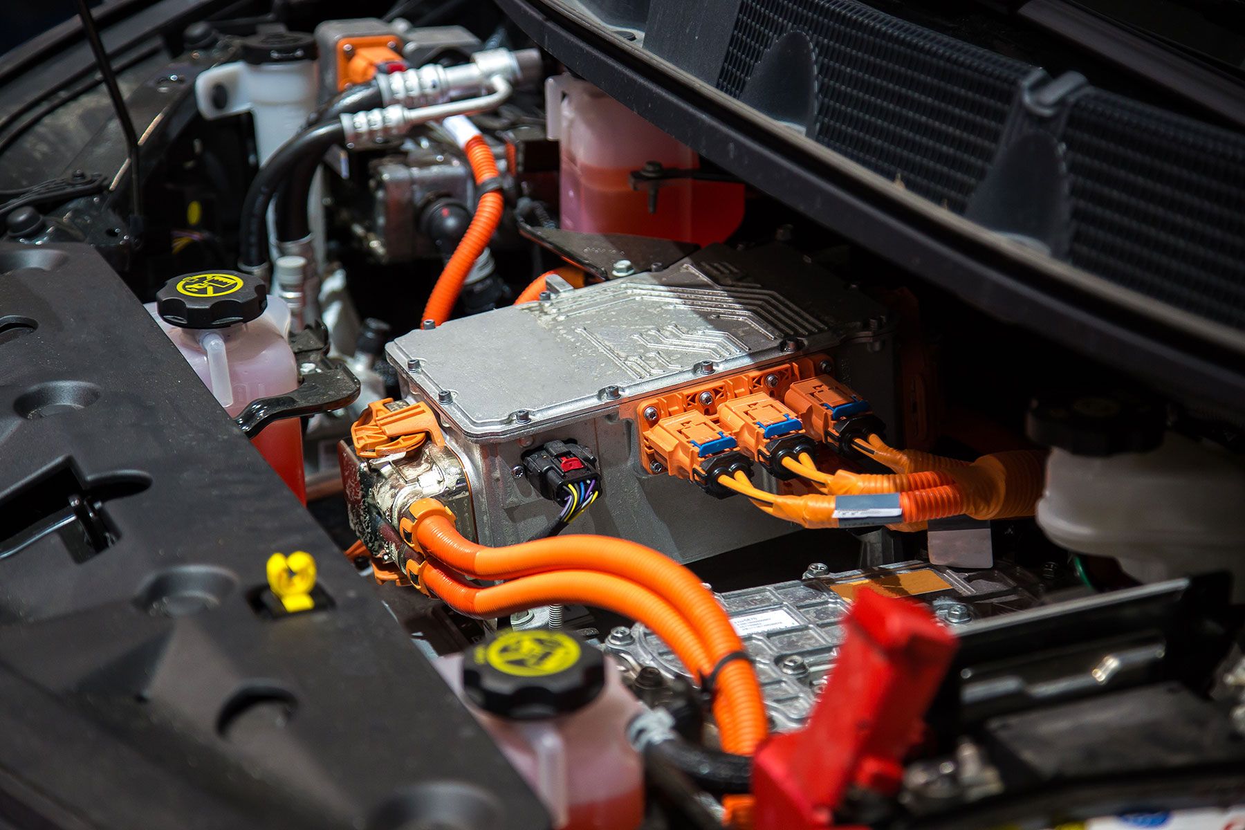 electric-car-engine-motor-drive-unit-of-an-elec